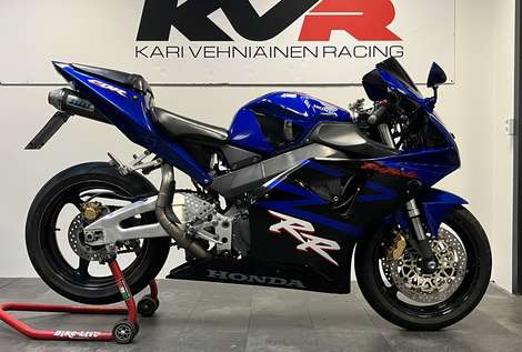 Vaihtopyörä Honda Cbr Fireblade 954 2003