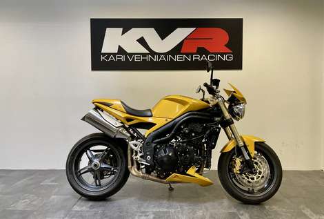 Vaihtopyörä Triumph Speed Triple 2006